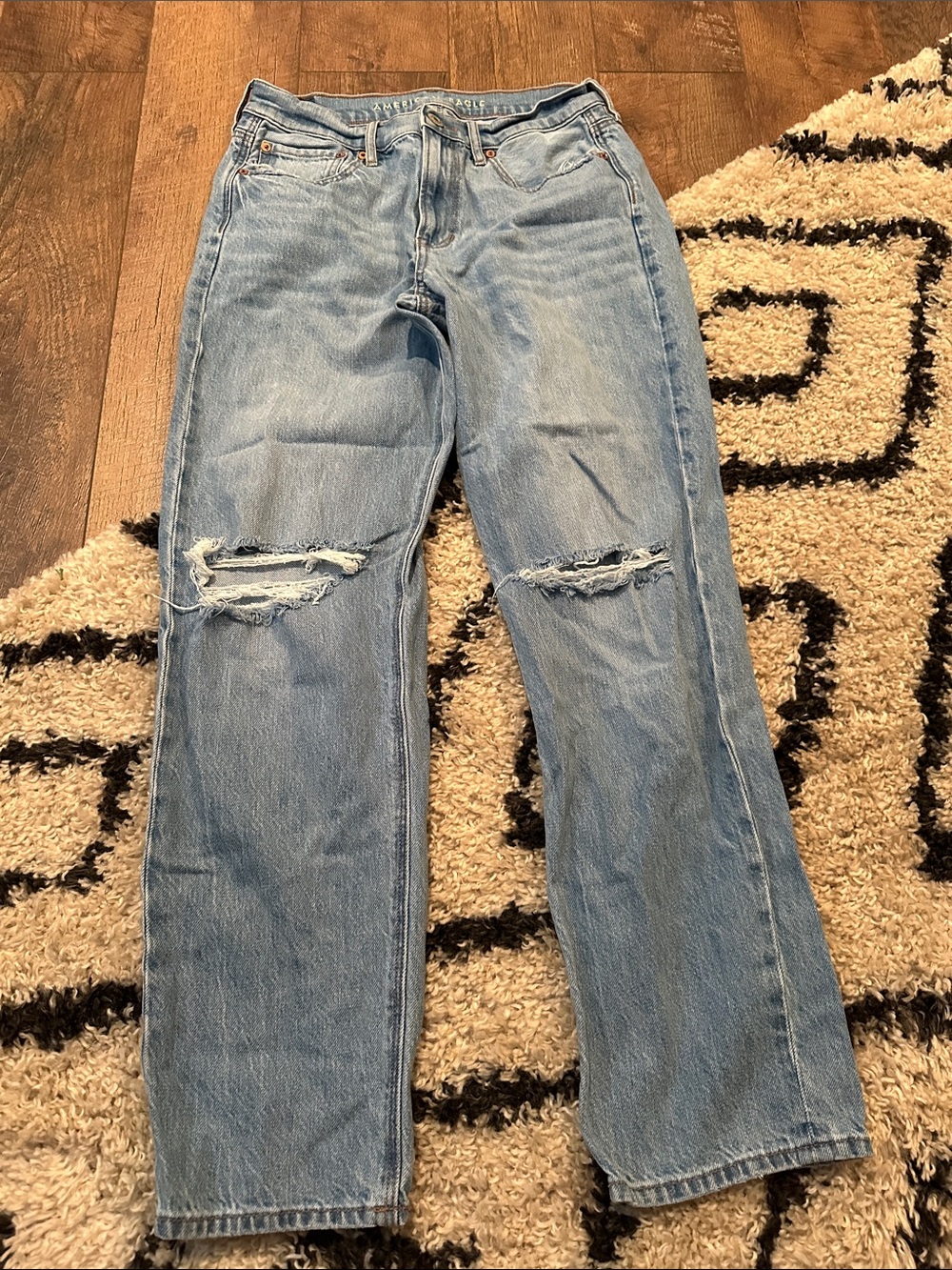 American Eagle Outfitters Light Blue Distressed Straight Leg Jeans 90s straight